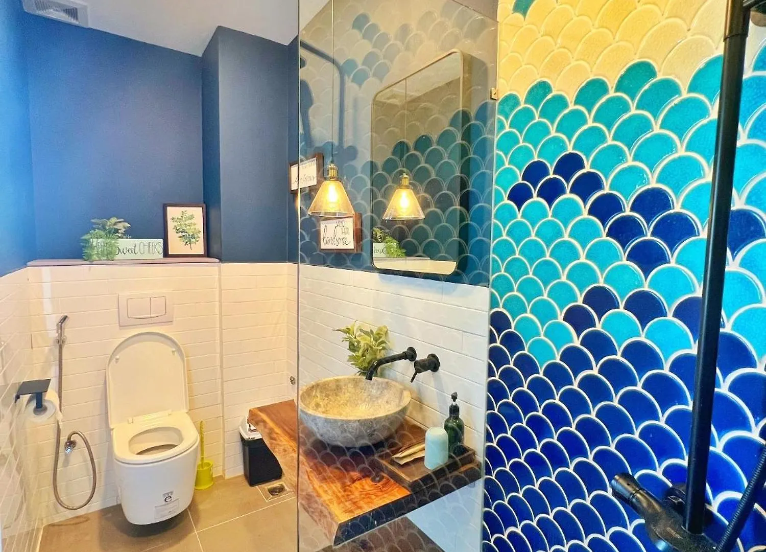 4 Bedrooms Beach Villa In Central Vung Tau