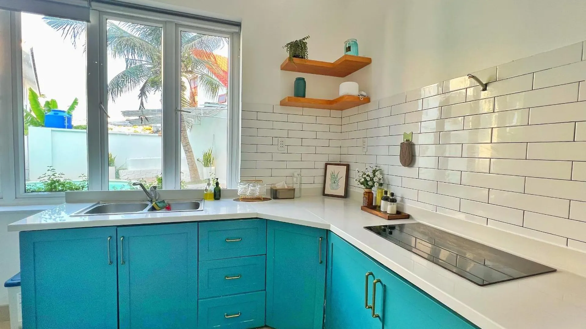 4 Bedrooms Beach Villa In Central Vung Tau